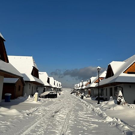 Vila Svistovka Stara Lesna Luaran gambar