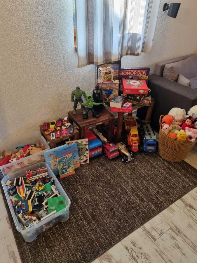 Vila Svistovka Stara Lesna Luaran gambar