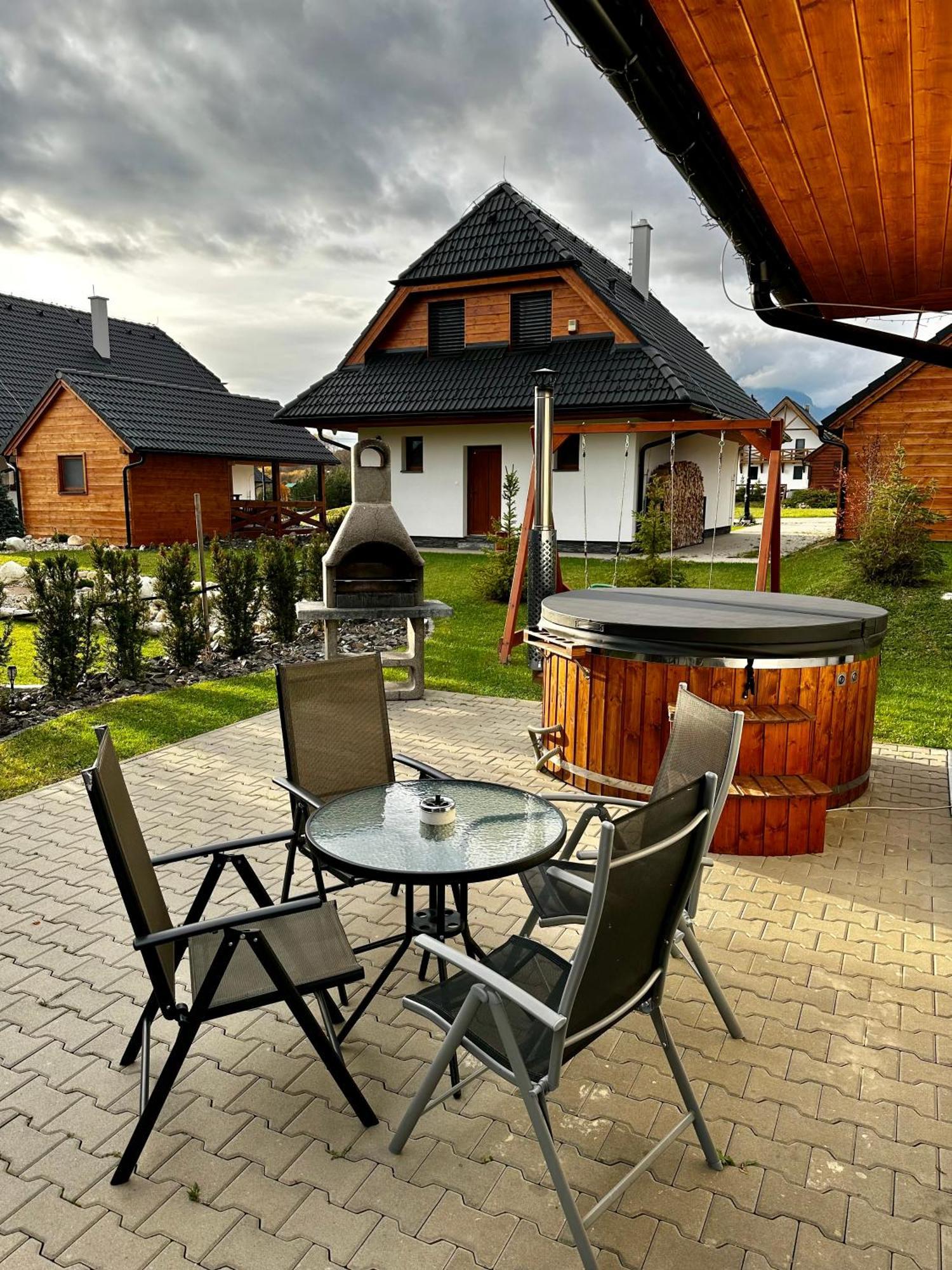 Vila Svistovka Stara Lesna Luaran gambar